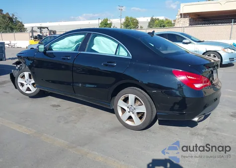 2015 Mercedes-Benz Cla 250 z USA, uszkodzony, nr VIN WDDSJ4EB2FN189470